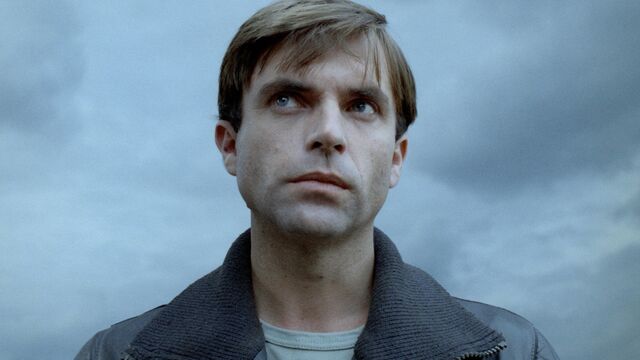 5 Best Sam Neill Movies That Prove He Was the Heart & Soul of Every Film He Graced
