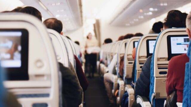 The Flight Etiquette Survival Guide: 5 Rules for a Drama-Free Flight