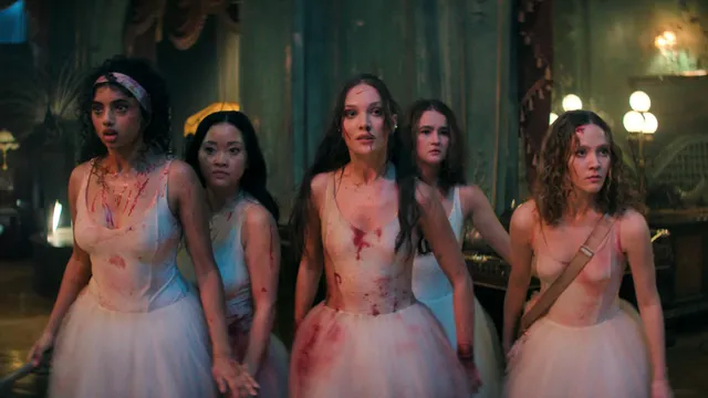 Prime Video's #3 Horror Hit Has Uma Thurman and Blood – Too Bad It Forgot to Include a Good Script