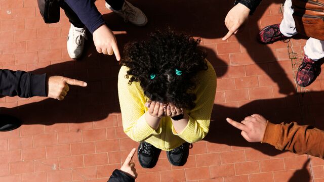 Why "Just Ignore It" Fails: A Psychologist Reveals What Actually Works When Facing a Bully