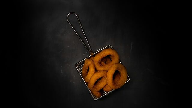 The Secret to Perfect Homemade Onion Rings Better Than Any Fast Food