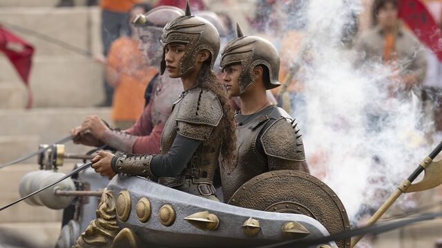 2 Years Later, One of the Main Fantasy TV Hits Returned With Season 2 & Scored 100% on RT