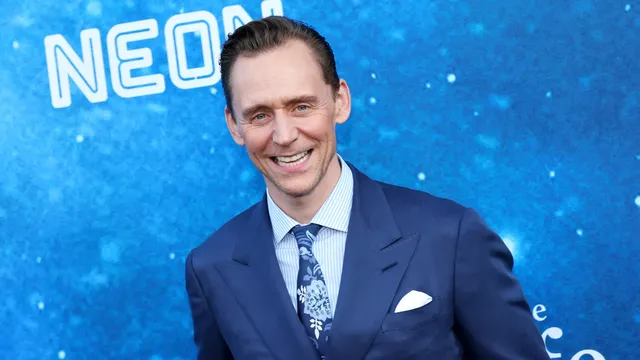 Tom Hiddleston Couldn't Stop Thinking About This 93%-Rated Drama for a Month: "Piece of Wisdom"