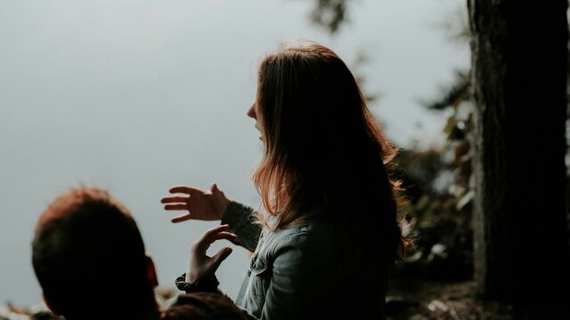 All Advice, No Help: How to Handle Toxic ‘Helpers,’ According to Psychologists