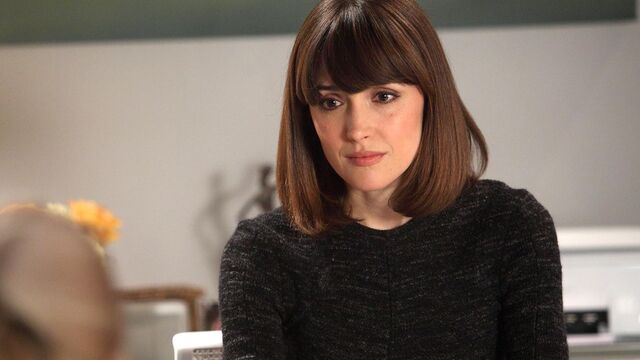 Rose Byrne Wants You to Watch Her Overlooked 91%-Rated Show: "It Never Got the Credit"