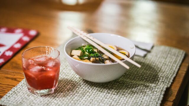 The Secret to a Happy Gut: Master This Traditional 6-Ingredient Japanese Miso Soup at Home
