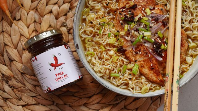 Better Than Your Favorite Noodle Bar: Master This Cozy, Authentic Chicken Ramen at Home