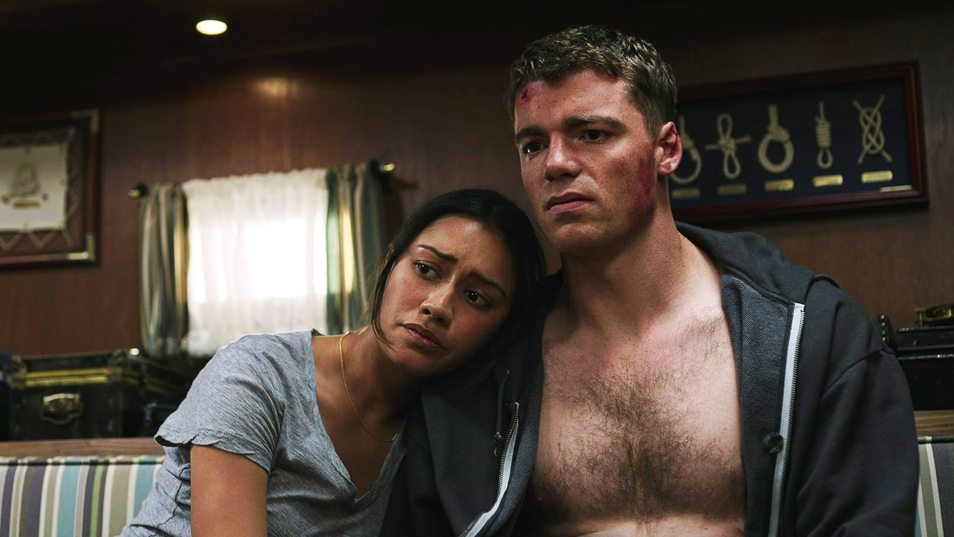 Stop Slamming The Night Agent For Lack of Sex: Even Fans Dont Get It -  Startefacts.com