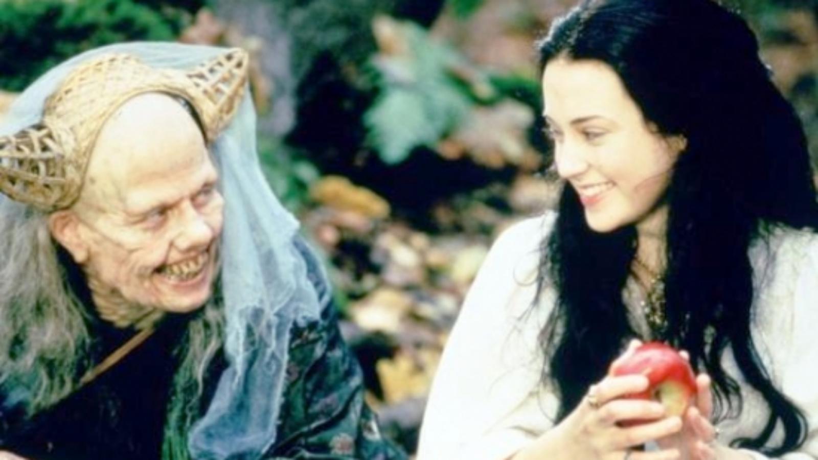 10 Lesser-Known Movies Based on Classic Fairytales (These Are Not For Kids) - image 4
