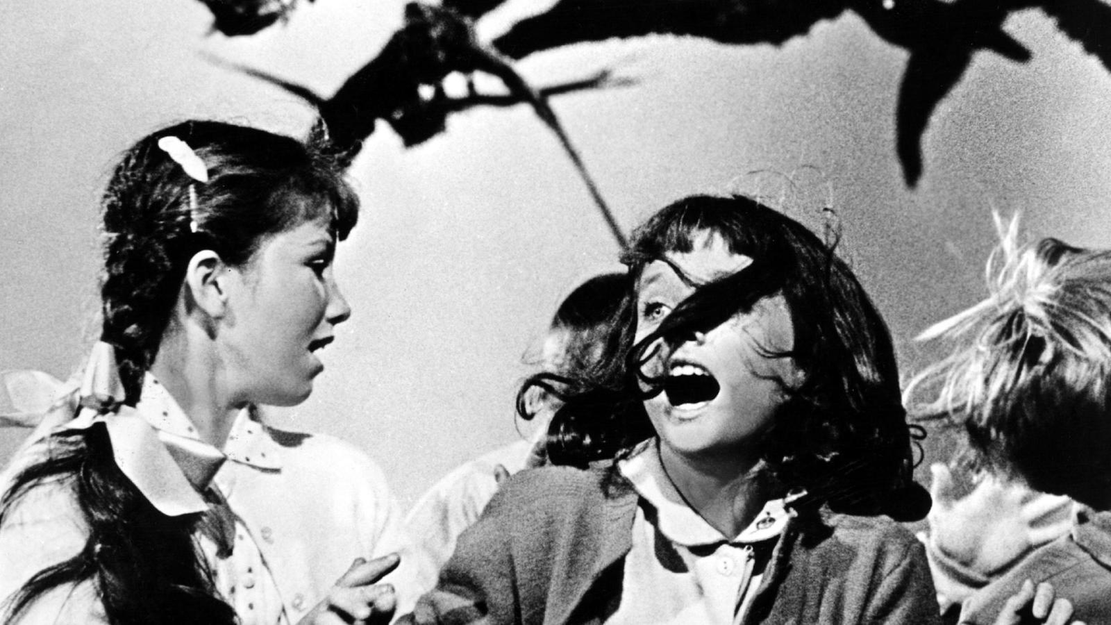 15 самых страшных фильмов ужасов в истории кино