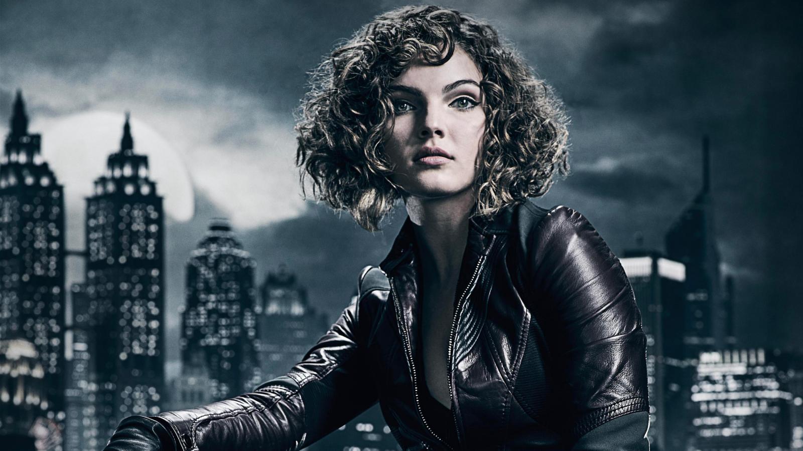 All 8 Stars Who Played Catwoman, Ranked from Domestic to Wild Cat - image 1