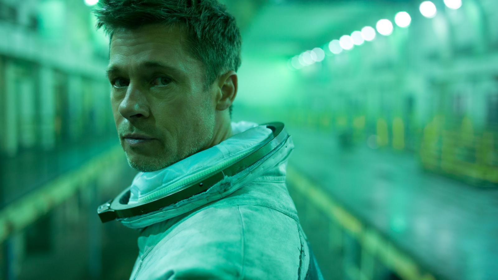 13 Films That Tried (and Failed) to Become the Next Interstellar - image 11