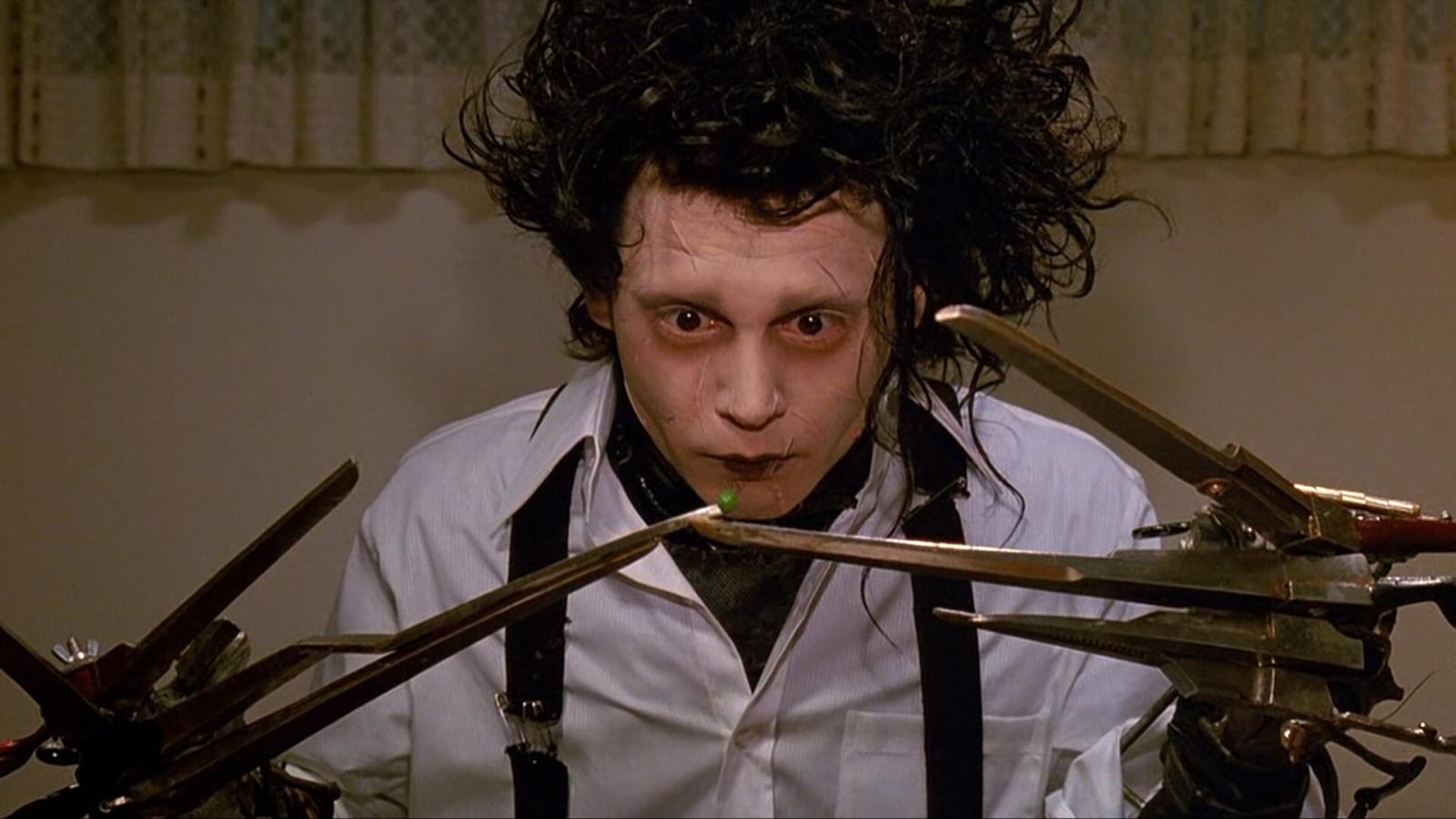 10 Best Fictional Gothic Boyfriends Who Can't Be Fixed - image 3