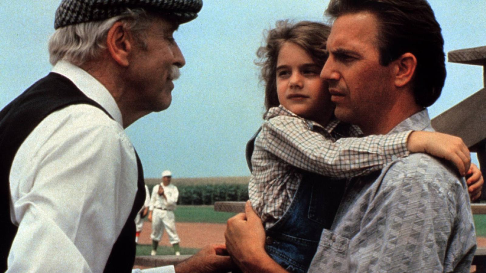 10 Sports Movies That Scored Big on and Off the Field - image 3