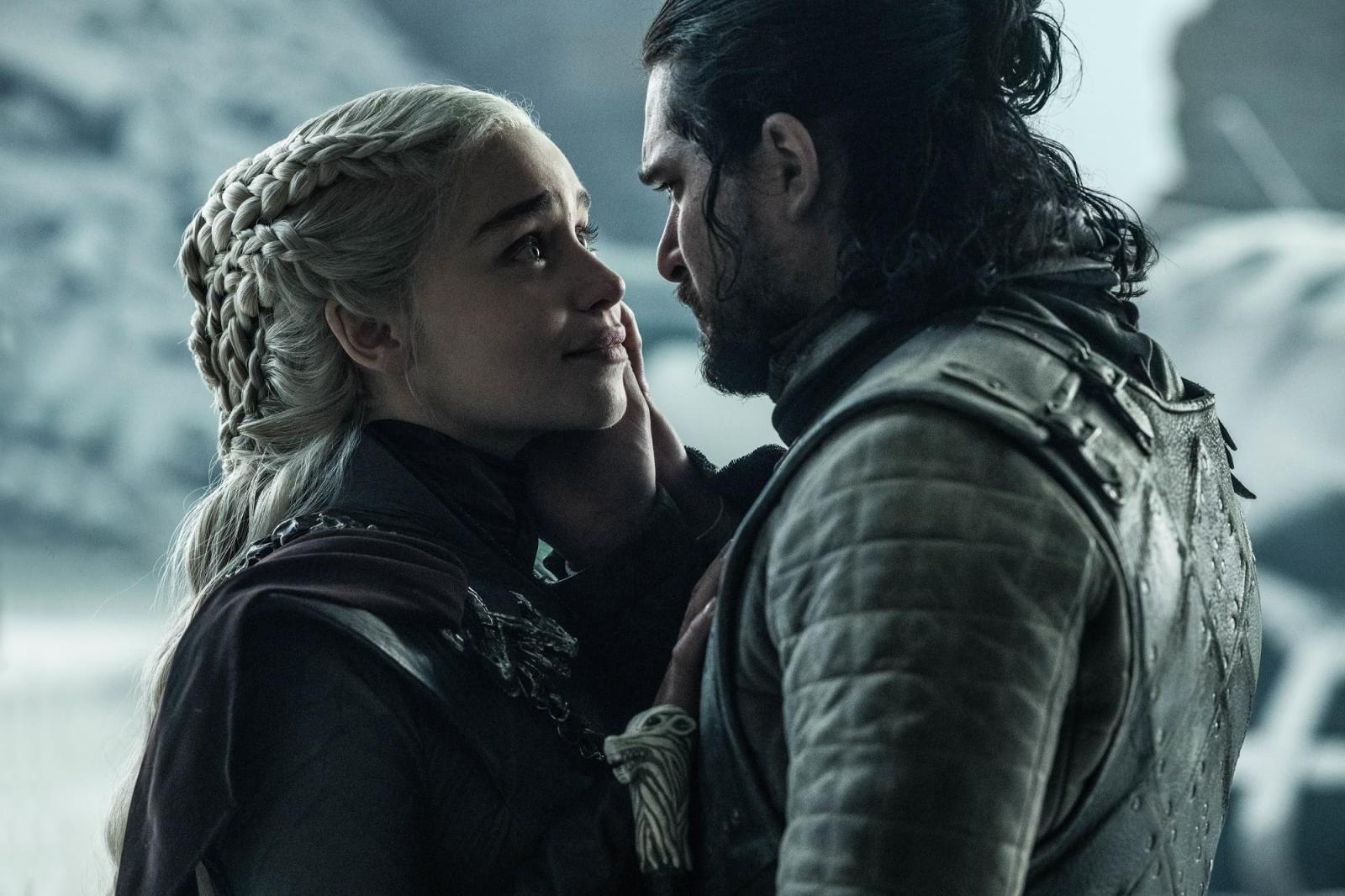 Emilia Clarke Had a Perfect Ending For Daenerys — Too Bad GoT Couldn't Care Less - image 1