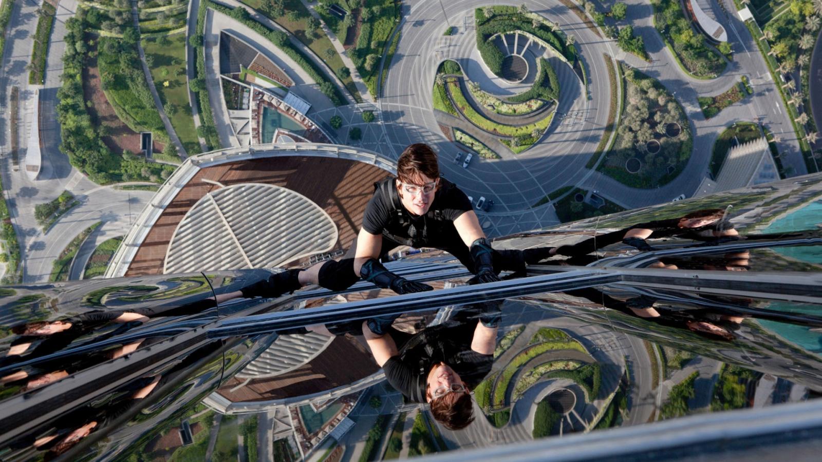 12 Action Movies That Forgot Physics Exists (We're Looking At You, Fast & Furious) - image 9