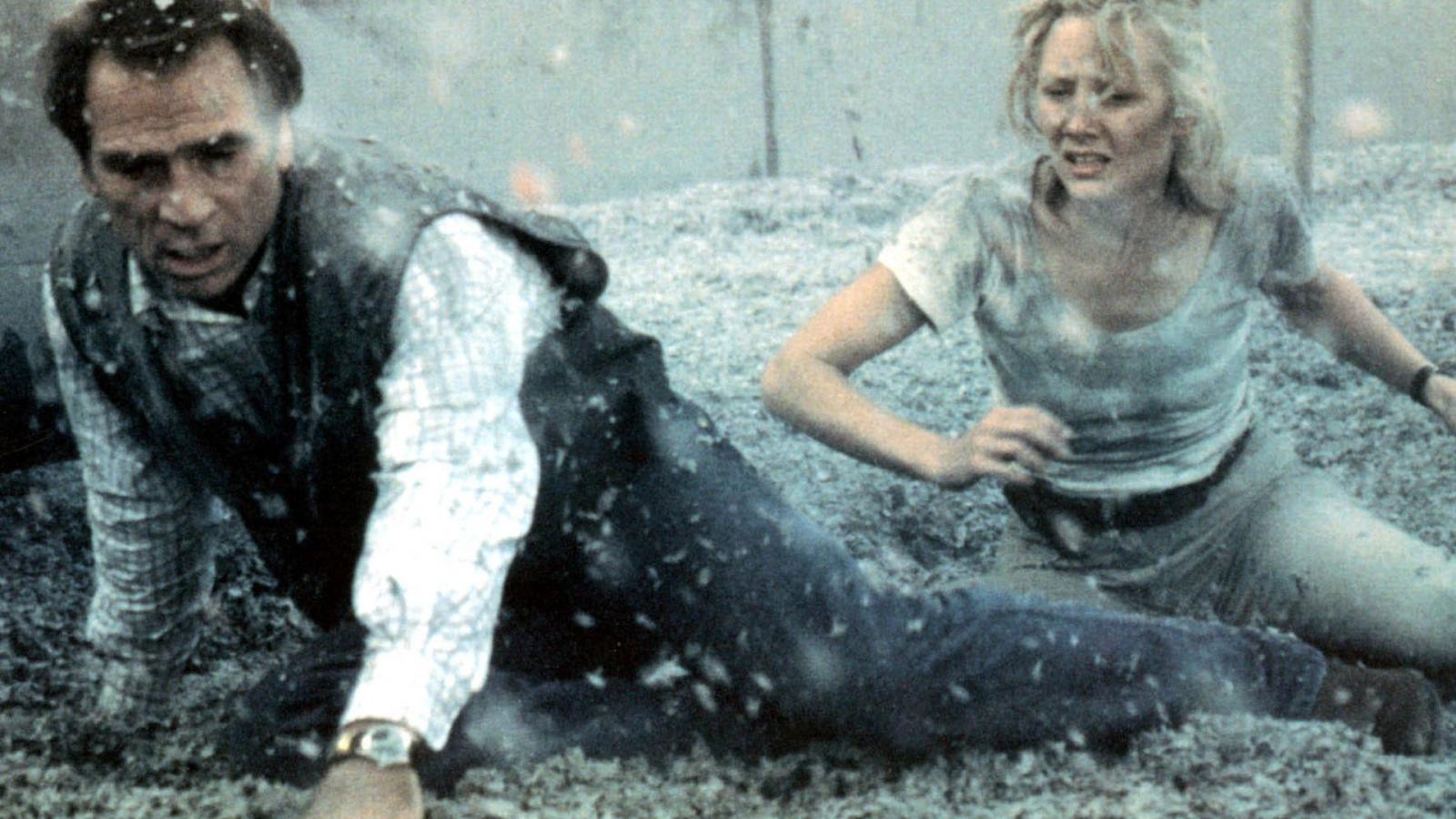 Brace for Impact: 9 Disaster Movies That Were Real Disasters - image 4