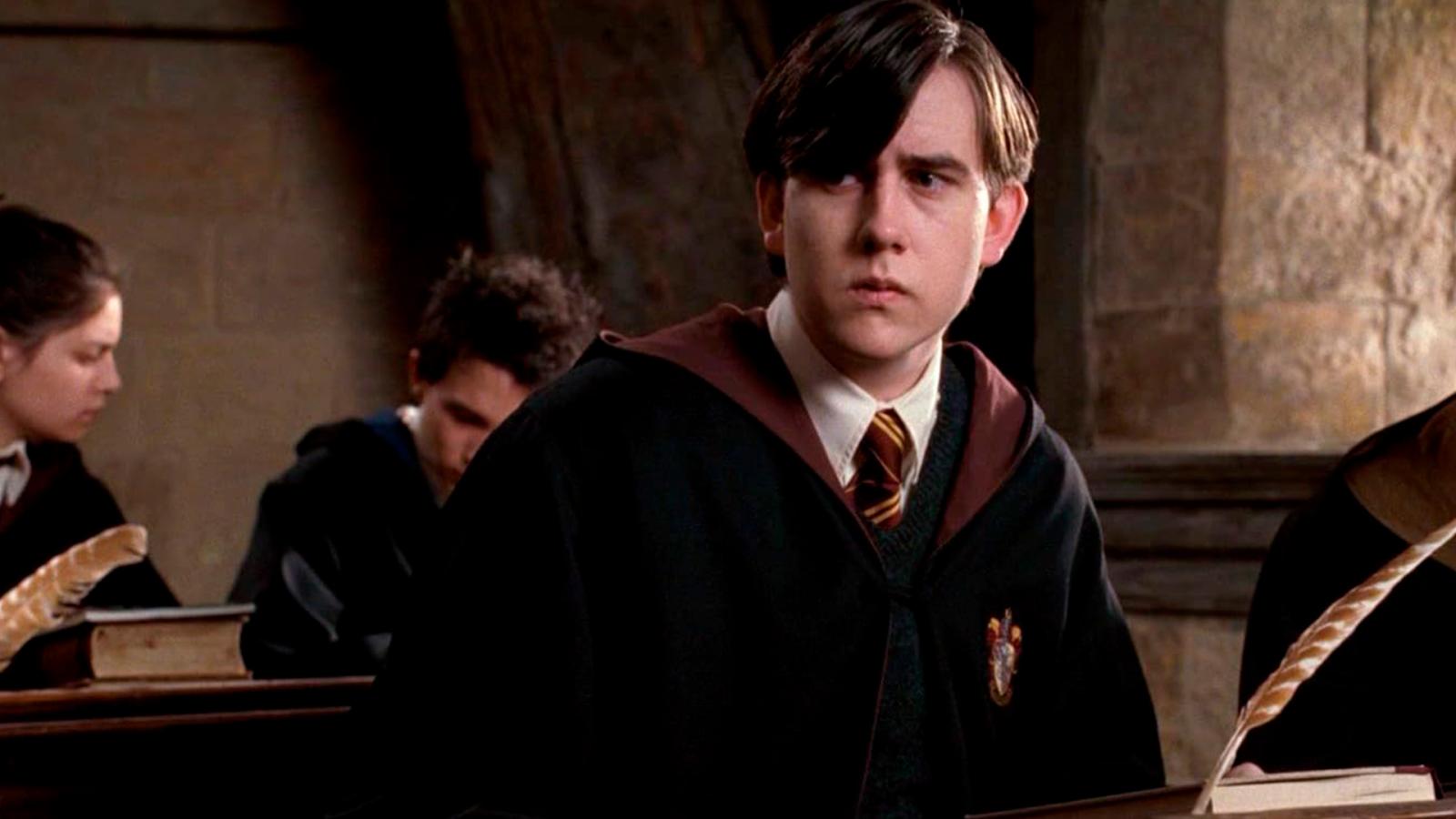 Devastating Harry Potter Fan Theory That Explains Neville's Memory Issues - image 1