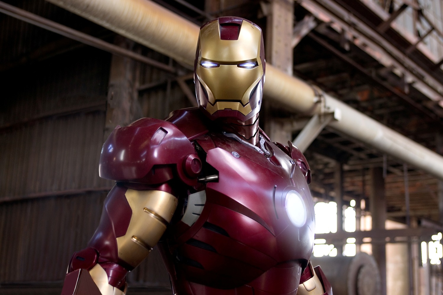 First Iron Man Suit Literally Blinded Robert Downey Jr. Mid-Stunt - image 1