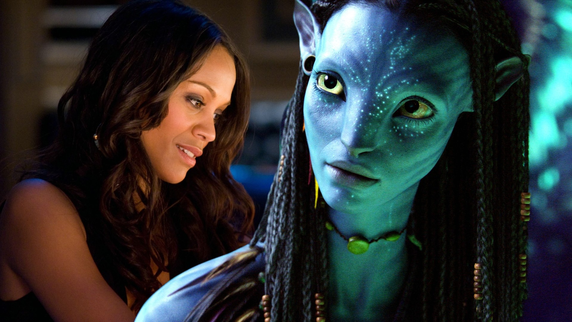 Zoe Saldaña Finally Saw Avatar 2 and Has a Lot to Say About It